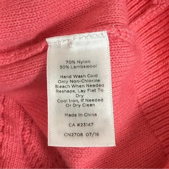 Talbots Petite Pink Cable Knit Sweater L/P Button Shoulder Classic Cozy - Picture 6 of 7